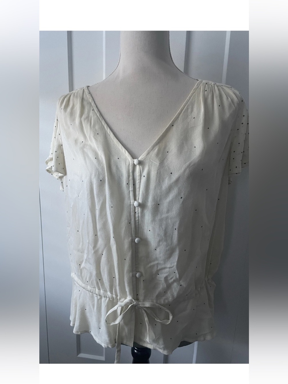 Lucky Brand Sz M flutter sleeve drawstring white polka dot airy light blouse